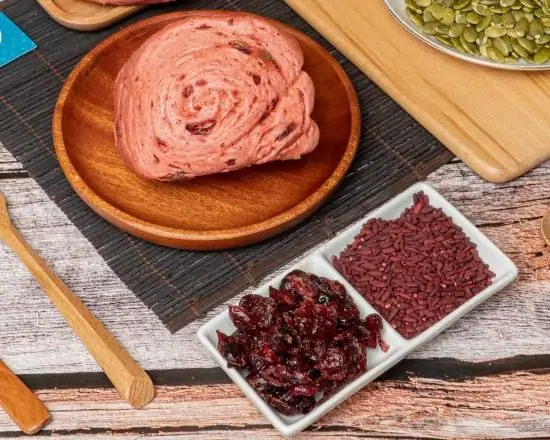 紅麴蔓越莓饅頭